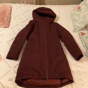 Lululemon snow warrior parka size 6